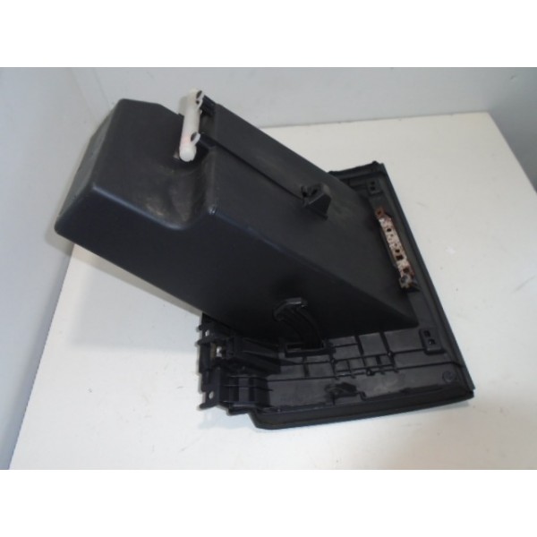 Porta Luvas Nissan Tiida -usado