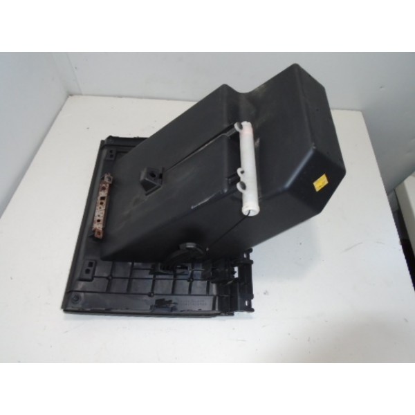 Porta Luvas Nissan Tiida -usado