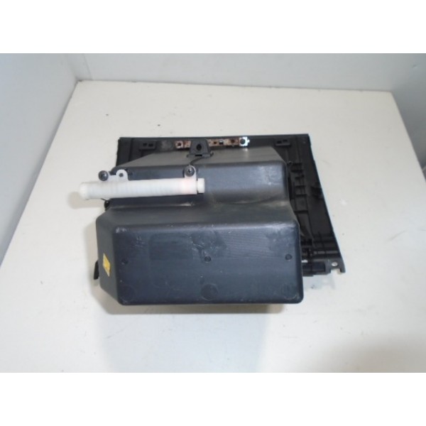 Porta Luvas Nissan Tiida -usado