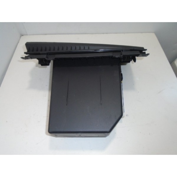 Porta Luvas Nissan Tiida -usado