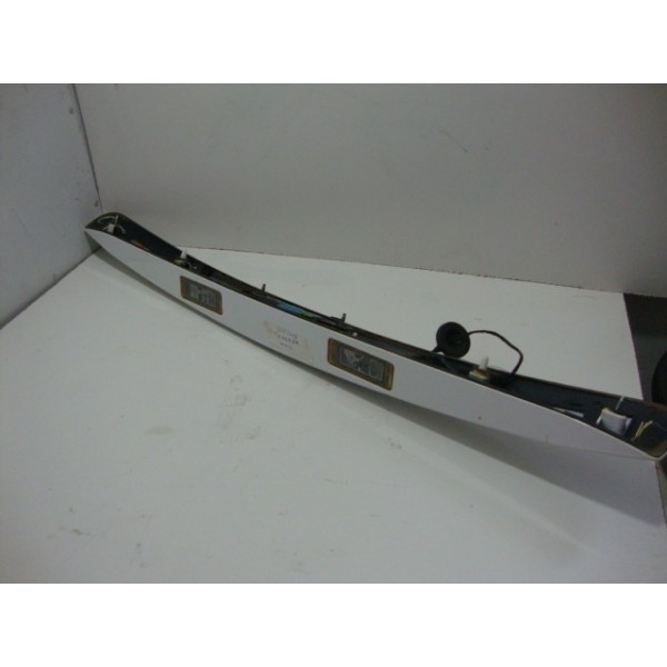 Friso Aplique Da Tampa Traseira Completo Gm Tracker 2015