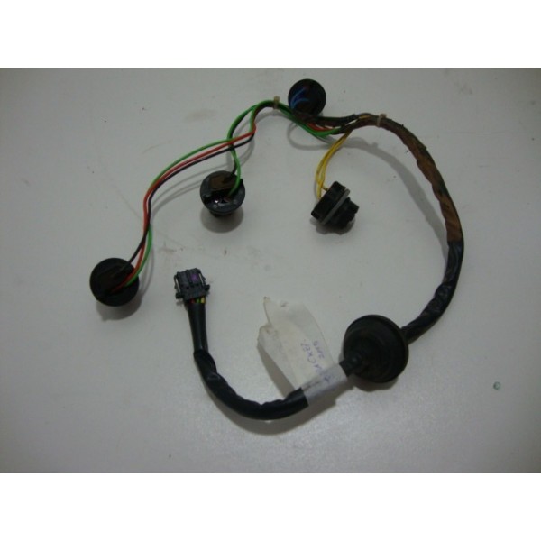 Chicote Da Lanterna Traseira Direita Gm Tracker 2015 Direito Vermelho