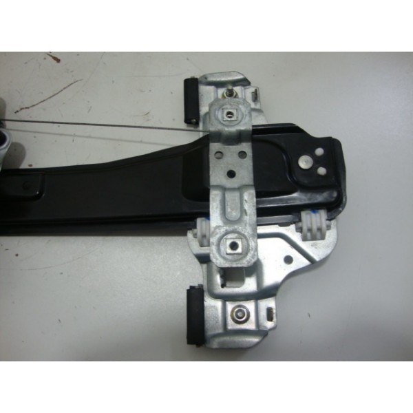 Máquina Vidro Elétrica Dianteira Esquerda Gm Spin 2015-usado