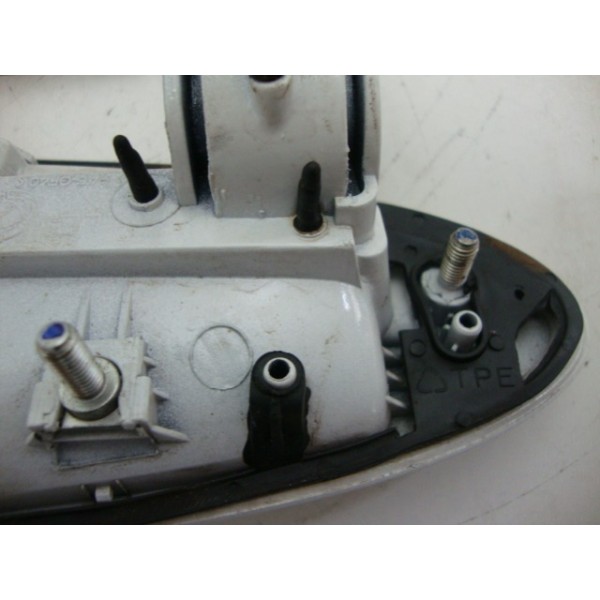 Maçaneta Externa Porta Traseira Esquerda Fiat Línea-usado