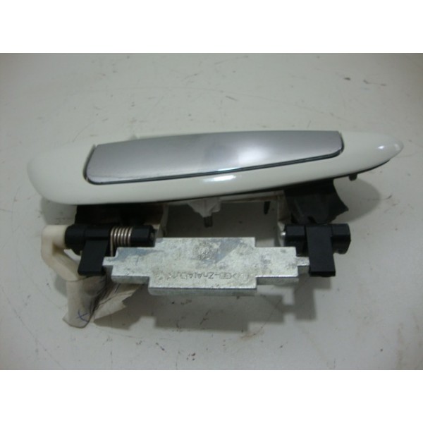 Maçaneta Externa Porta Traseira Esquerda Fiat Línea-usado