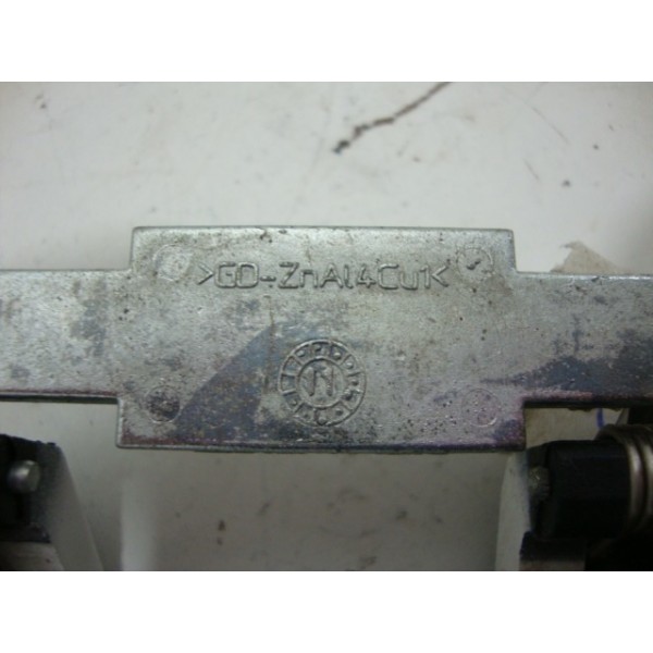 Maçaneta Externa Porta Traseira Esquerda Fiat Línea-usado