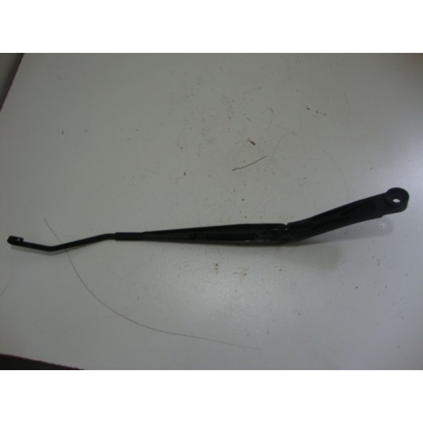 Braço Limpador Dianteiro Esquerdo Nissan Versa 2012-usado Esquerdo