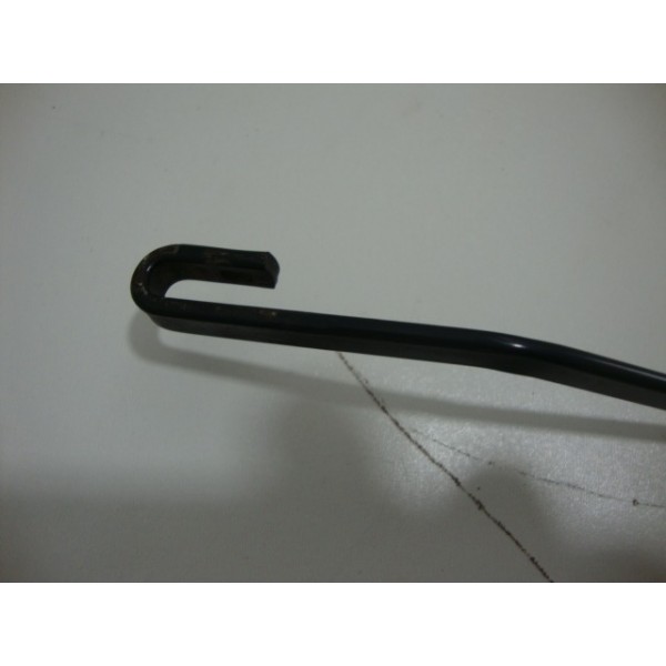 Braço Limpador Dianteiro Esquerdo Nissan Versa 2012-usado Esquerdo