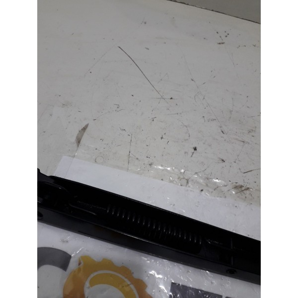 Braço Limpador Dianteiro Direito Mitsubish Lancer 2014-usado Direito