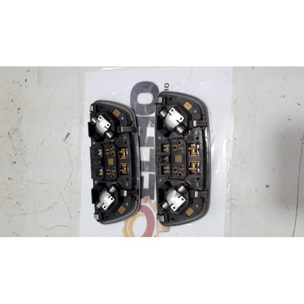 Luz De Teto Traseiro Volvo Xc90 2.5 4x4 2005 - Par-usado