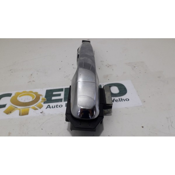 Maçaneta Porta Traseira Esquerda Mmc Triton 3.2 Diesel 2010