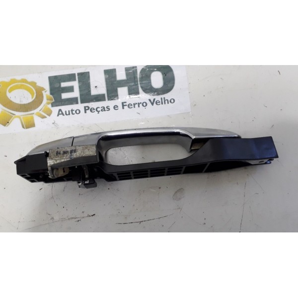 Maçaneta Porta Traseira Esquerda Mmc Triton 3.2 Diesel 2010