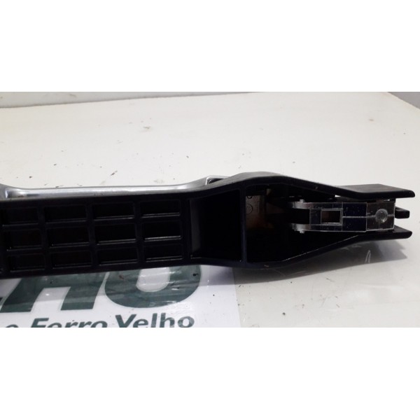 Maçaneta Porta Traseira Esquerda Mmc Triton 3.2 Diesel 2010