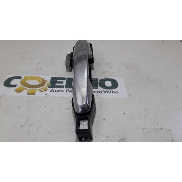 Maçaneta Porta Traseira Esquerda Mmc Triton 3.2 Diesel 2010