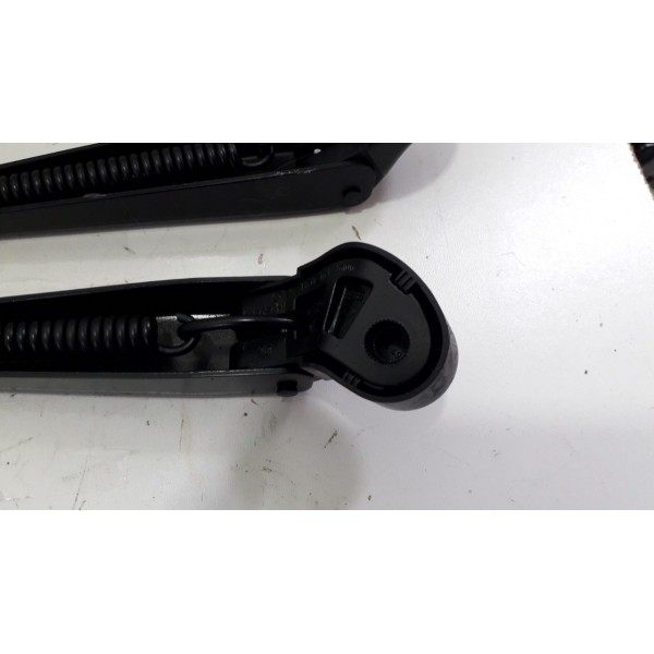 Braço Limpador Dianteiro Mercedes Classe A 190 - 2004 (par) Esquerdo