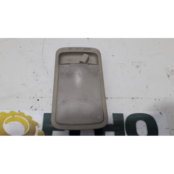 Luz Cortesia Nissan Grand Livina 1.8 Flex 2010