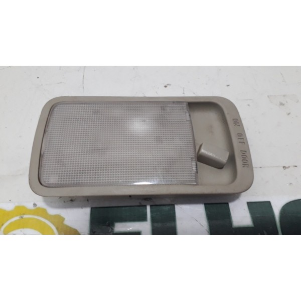 Luz Cortesia Nissan Grand Livina 1.8 Flex 2010