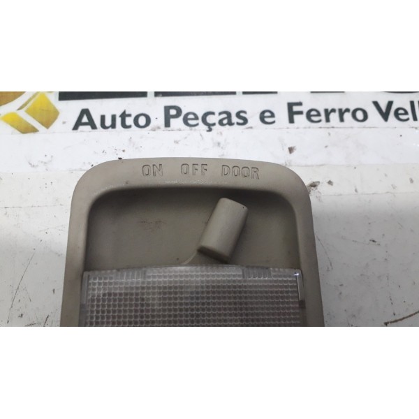 Luz Cortesia Nissan Grand Livina 1.8 Flex 2010