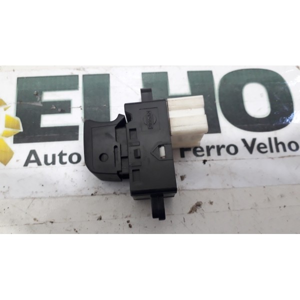 Botão Do Vidro Eletrico Traseiro Esquerdo Nissan Livina 2010