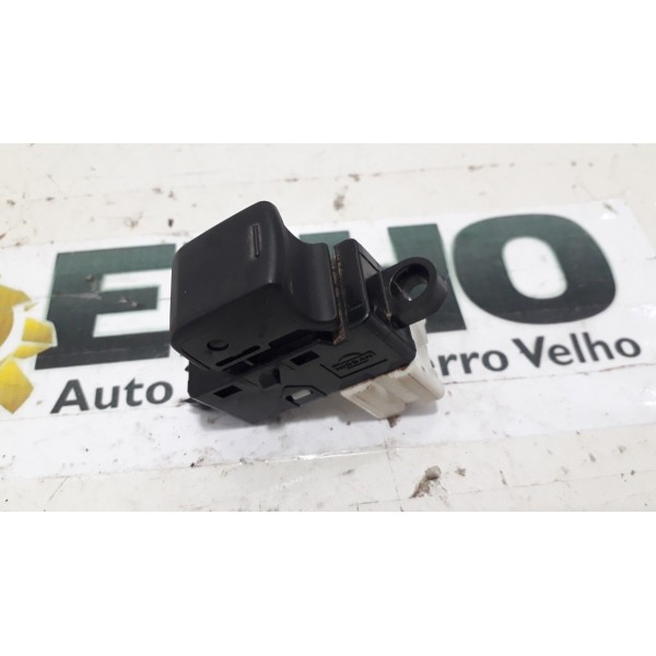 Botão Do Vidro Eletrico Traseiro Esquerdo Nissan Livina 2010
