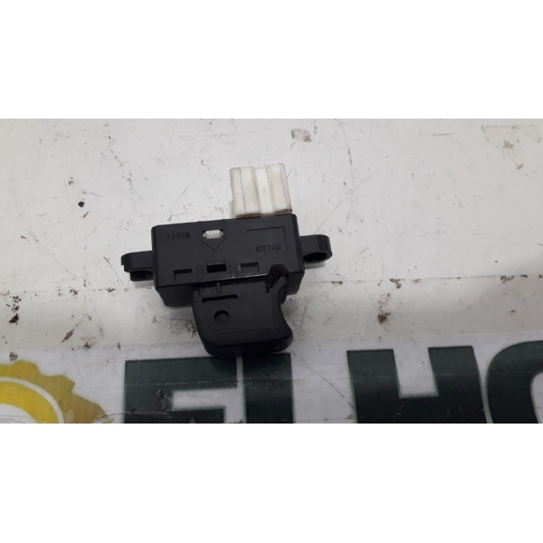 Botão Do Vidro Eletrico Traseiro Esquerdo Nissan Livina 2010