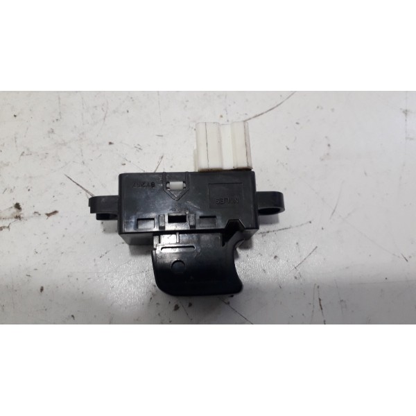 Botão Vidro Elétrico Dianteiro Direito Nissan Livina 2010