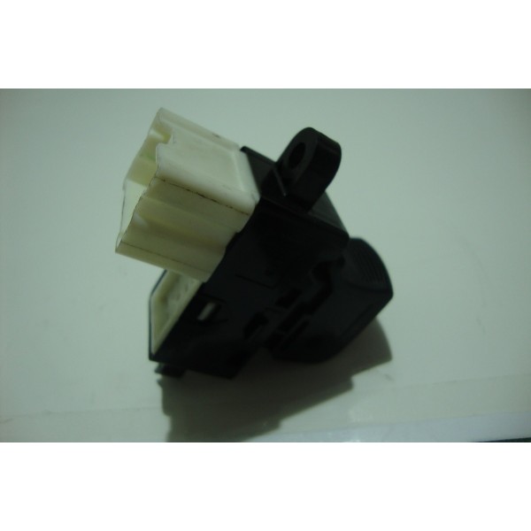 Botão Vidro Elétrico Traseiro Direito Nissan Livina 2010