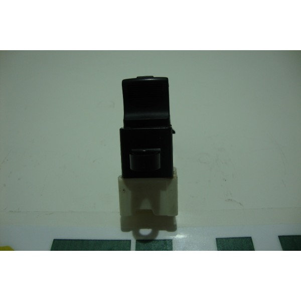 Botão Vidro Elétrico Traseiro Direito Nissan Livina 2010