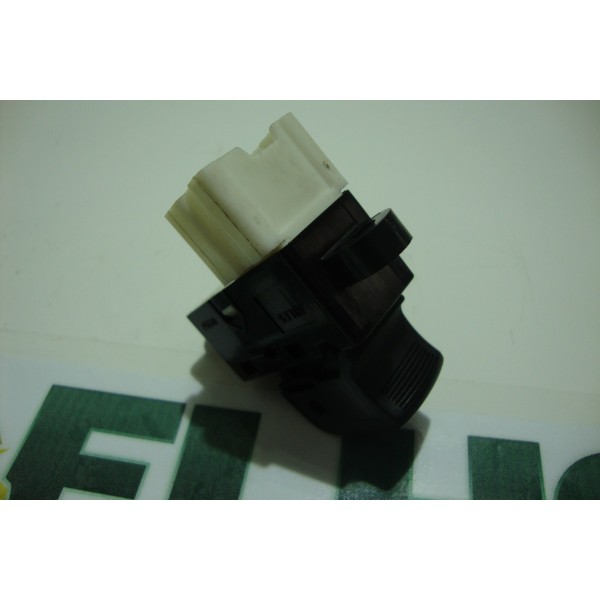 Botão Vidro Elétrico Traseiro Direito Nissan Livina 2010