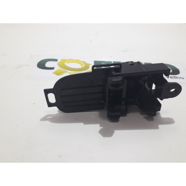 Maçaneta Interna Tras. Esquerda Nissan Tiida 1.8 2010 Original Foto Traseira