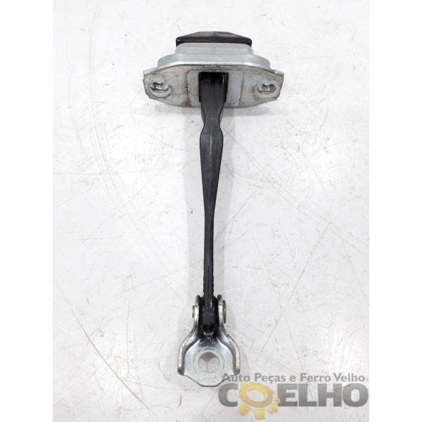 Limitador De Porta Traseira Direita Nissan Versa 2018 Usado