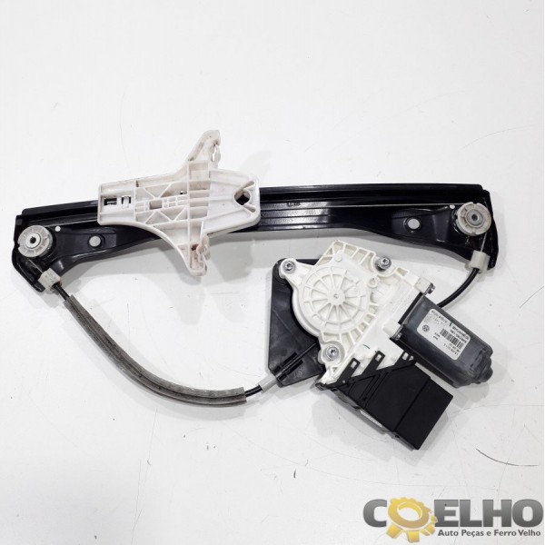 Máquina De Vidro Traseira Direita Volkswagen Jetta 2014