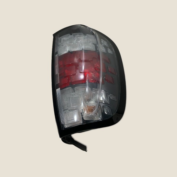 Lanterna Traseira Esquerda Uno Vivace 1.0 3cc 2017 Esquerdo Vermelho