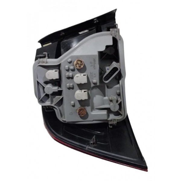 Lanterna Direita Volkswagen Voyage 2009/2012 (com Detalhe)