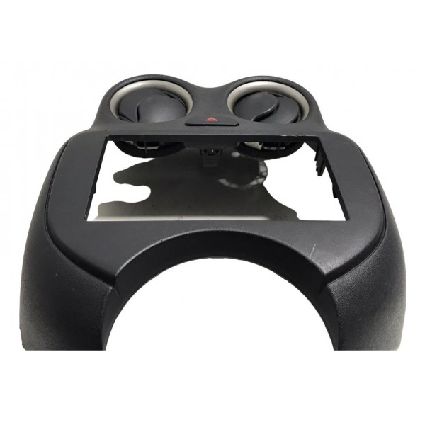 Moldura Central Rádio Pisca Alerta Nissan Versa 2011 A 15