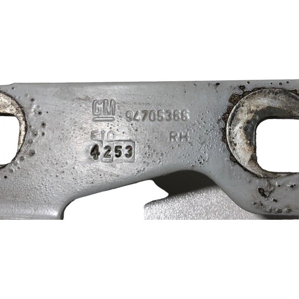 Braço Dobradiça Capo Direito Chevrolet Agile Montana 2015