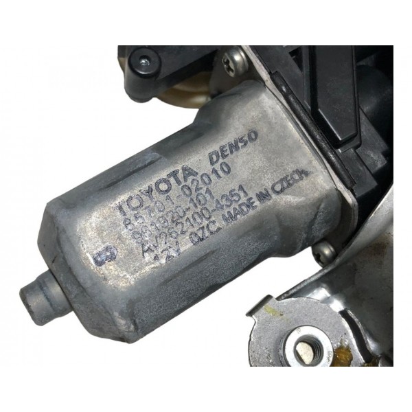 Máquina Vidro Dianteira Direita Toyota Yaris 2019