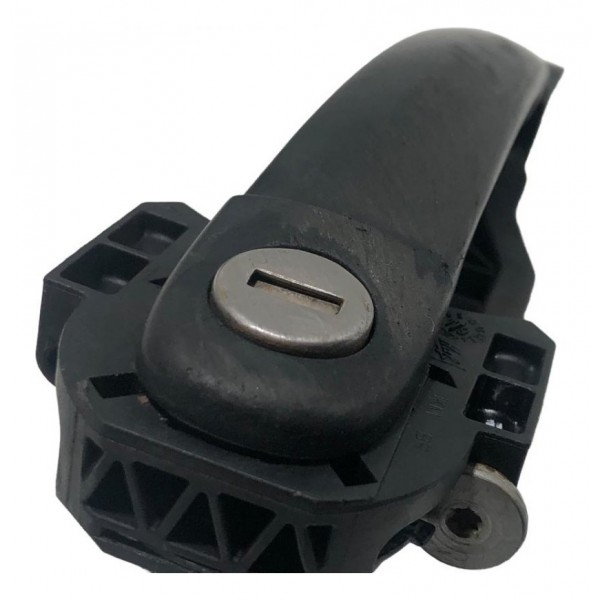 Maçaneta Externa Dianteira Esquerda Volkswagen Saveiro 2020 Original Foto