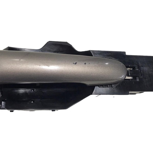 Maçaneta Externa Dianteira Esquerda Nissan Versa 2013 Original Foto