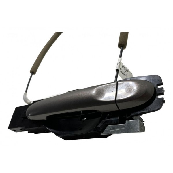 Maçaneta Externa Dianteira Direita Nissan Versa 2019 Original Foto