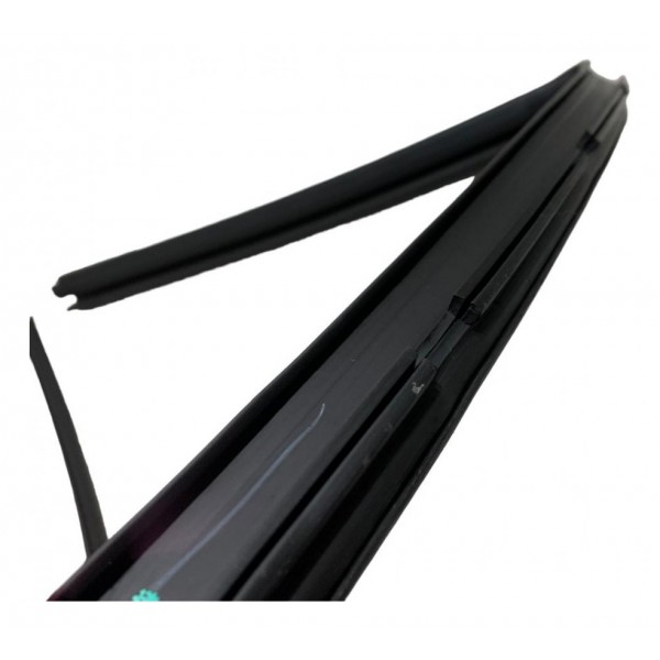 Borracha Porta Tras. Direita Nissan March 1.6 2013