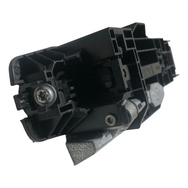 Maçaneta Externa Traseira Direita Nissan March 1.6 2013 Original Foto