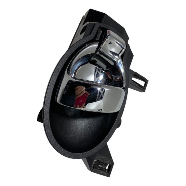 Maçaneta Interna Dianteira Direita Nissan March 1.6 2013 Original Foto