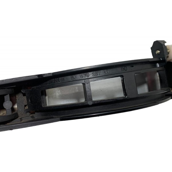 Maçaneta Externa Traseira Direita Peugeot 307 2011 Original Foto