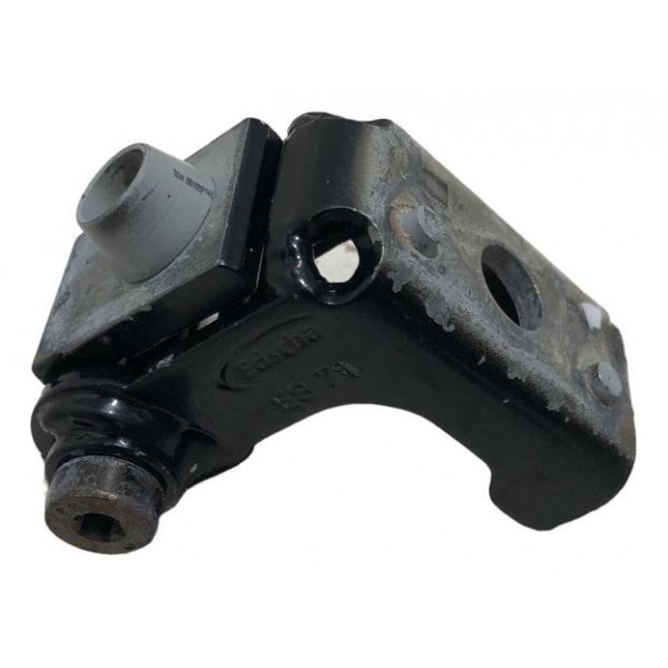 Dobradiça Porta Traseira Direita Peugeot 206/207 Comparar