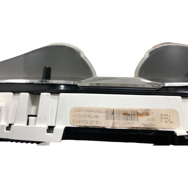 Painel Instrumentos Ford New Fiesta 2013  /detalhe