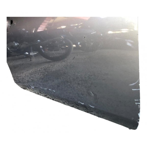 Porta Dianteira Direita Nissan Versa 2012/2019 Original Foto