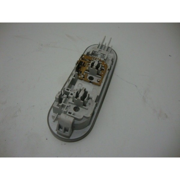 Luz Iluminação De Teto Central Nissan March-usado