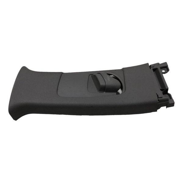 Acabamento Coluna Esquerda Toyota Yaris Sedan 2020