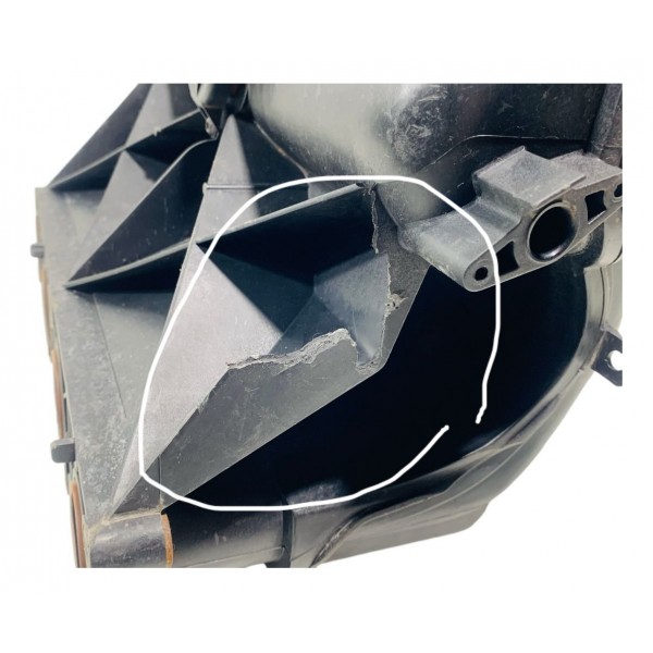 Coletor Admissão Volkswagen Fox  Saveiro Gol 1.6 2011